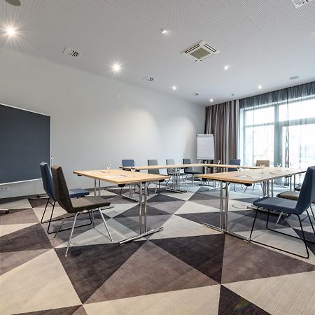 Holiday Inn Express - Fulda By Ihg Екстериор снимка