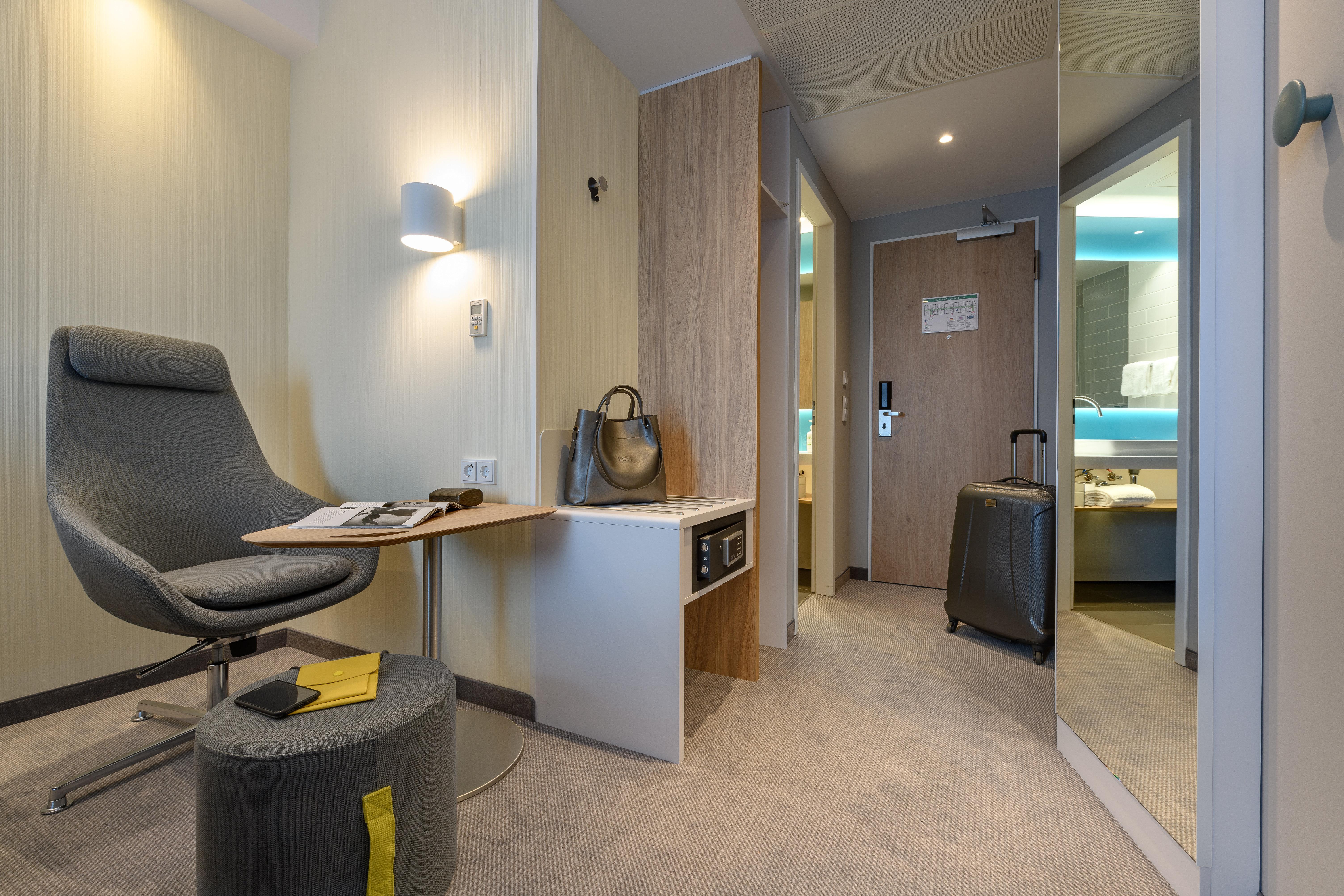 Holiday Inn Express - Fulda By Ihg Екстериор снимка