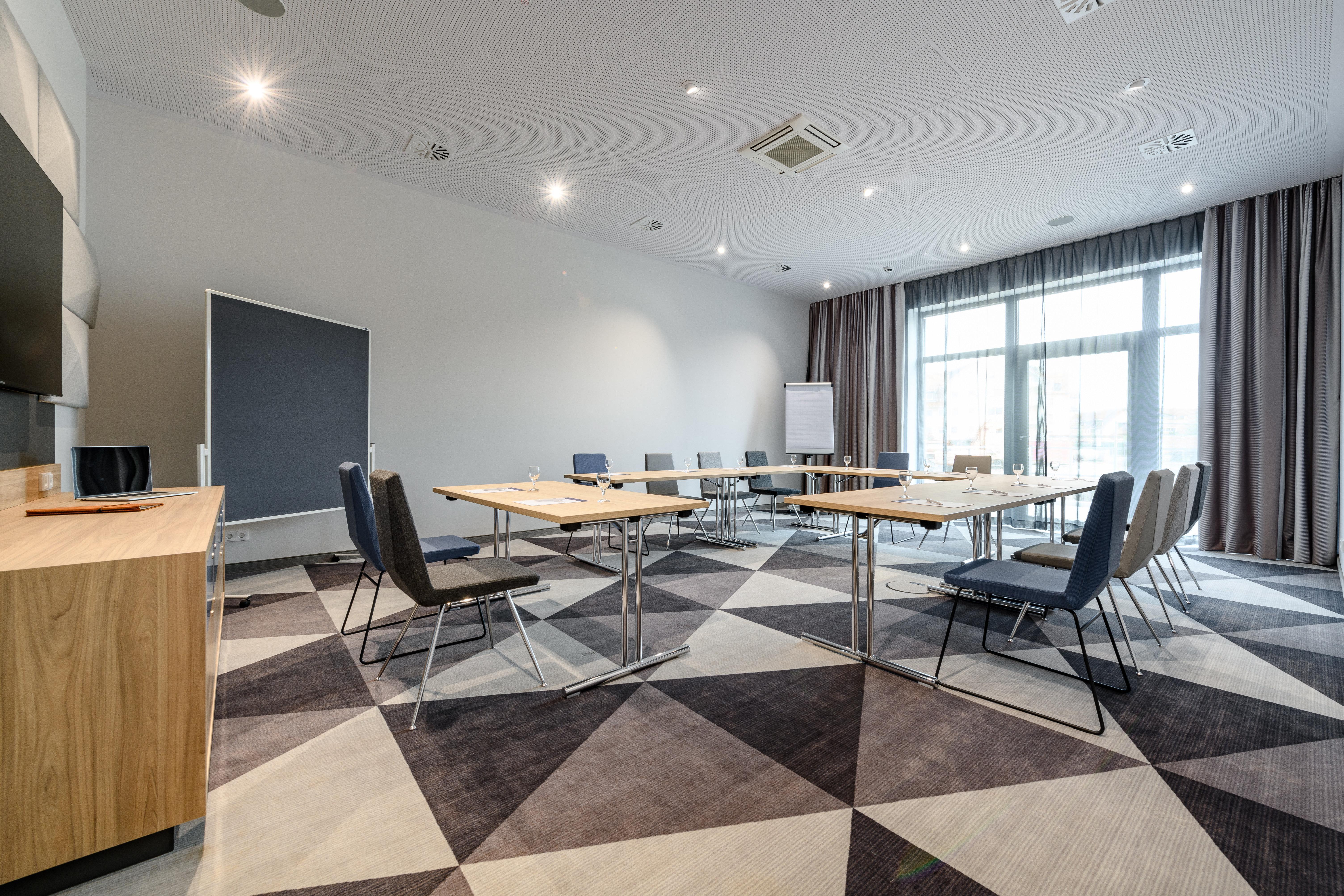 Holiday Inn Express - Fulda By Ihg Екстериор снимка