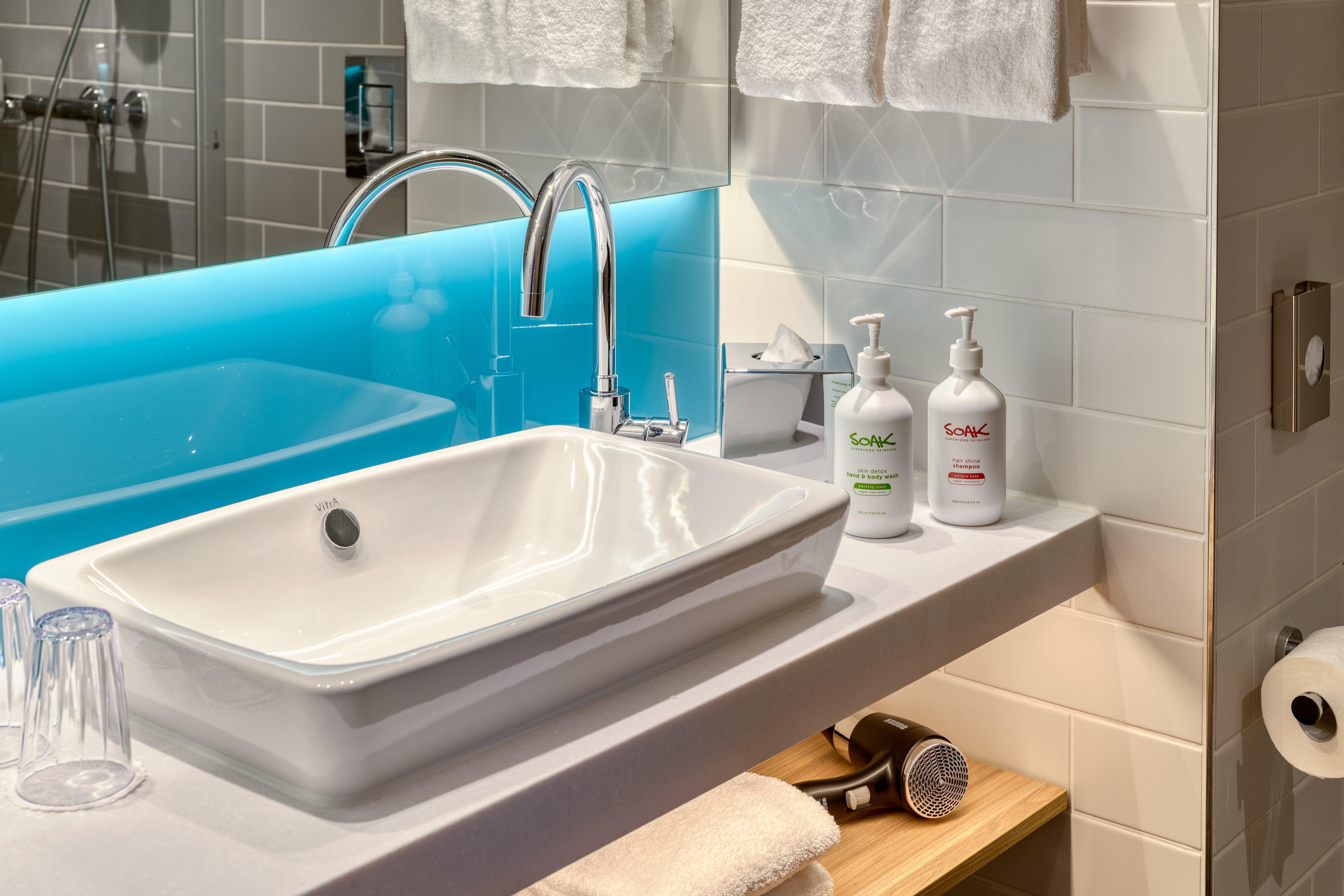 Holiday Inn Express - Fulda By Ihg Екстериор снимка