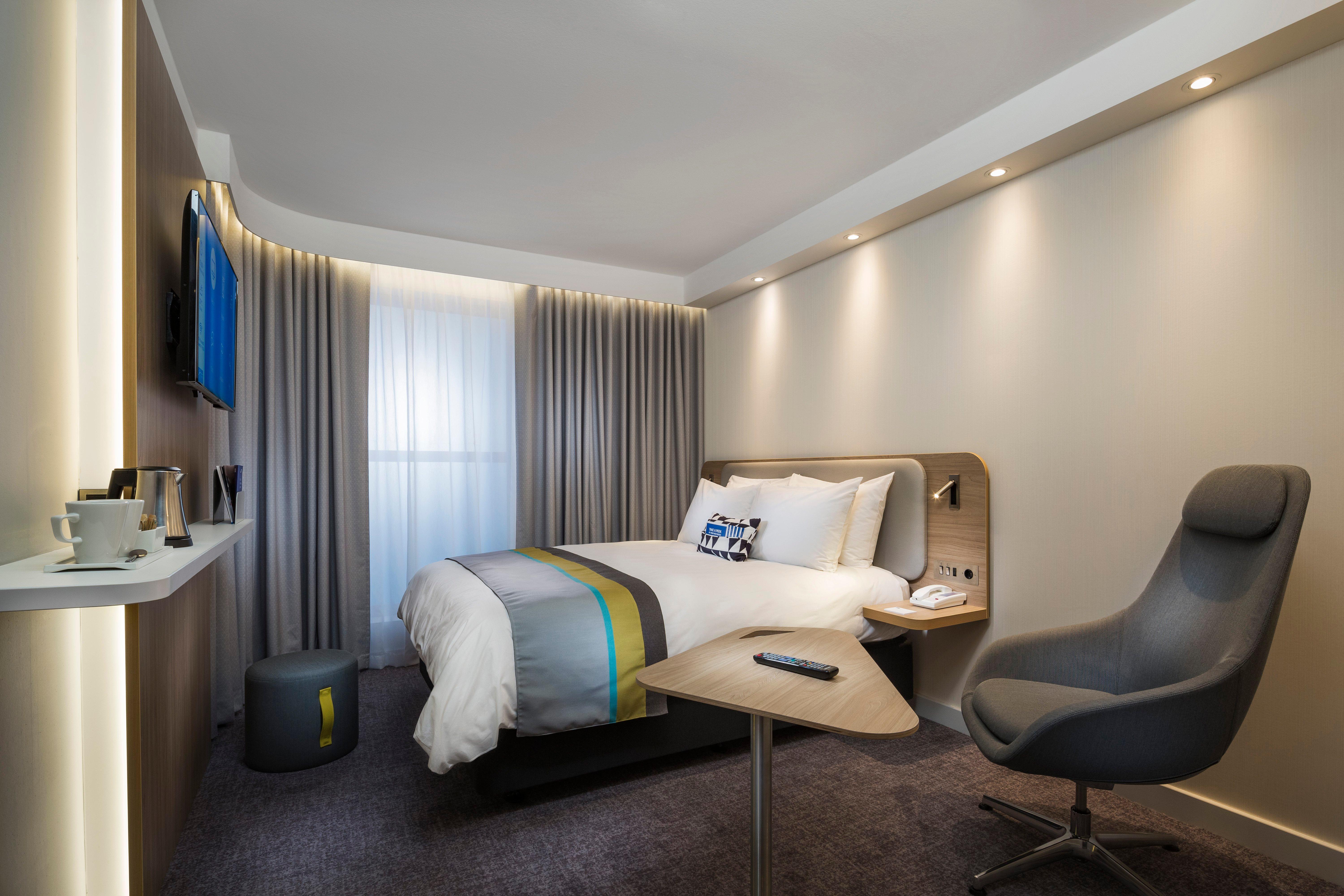 Holiday Inn Express - Fulda By Ihg Екстериор снимка