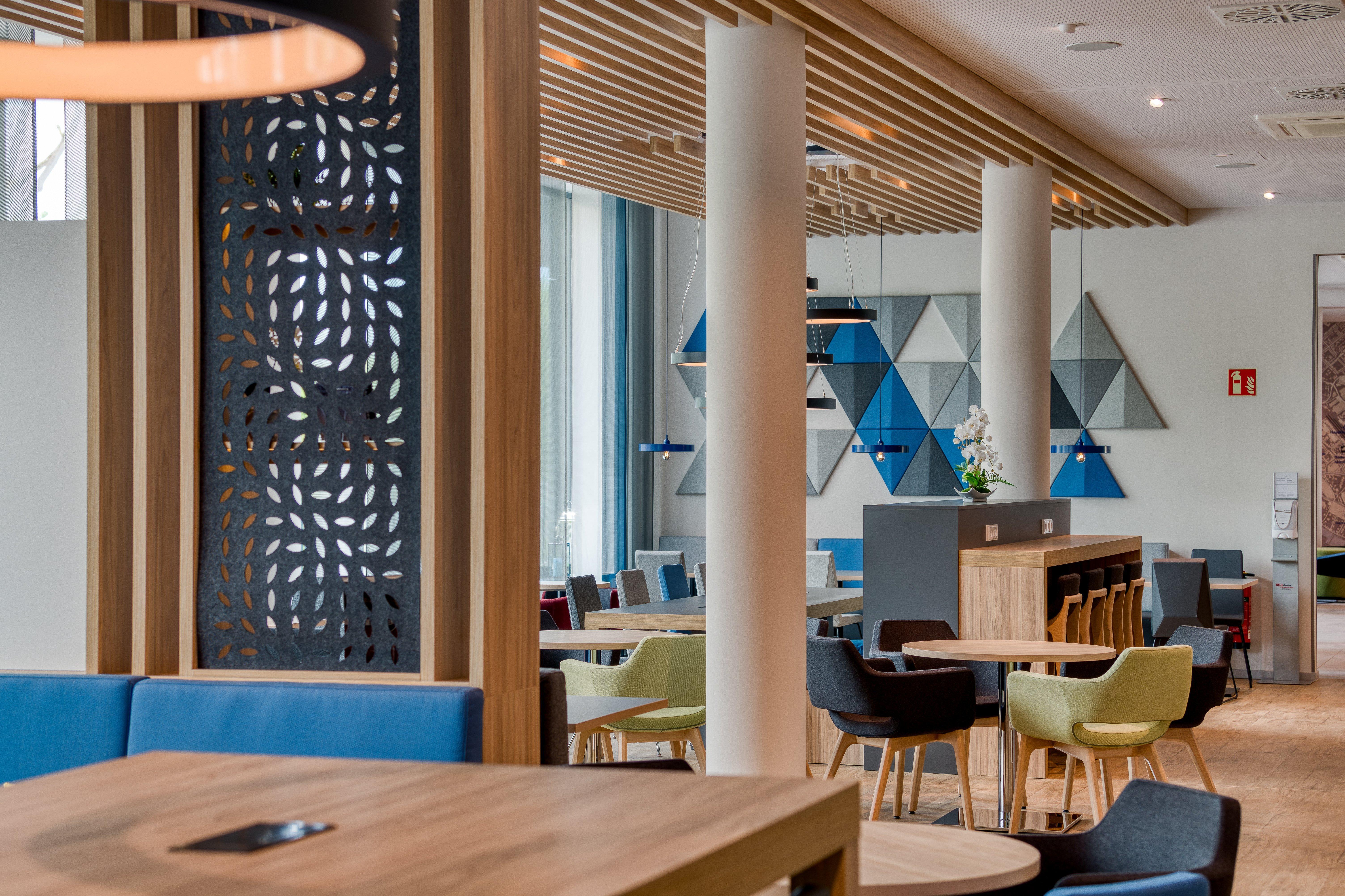 Holiday Inn Express - Fulda By Ihg Екстериор снимка